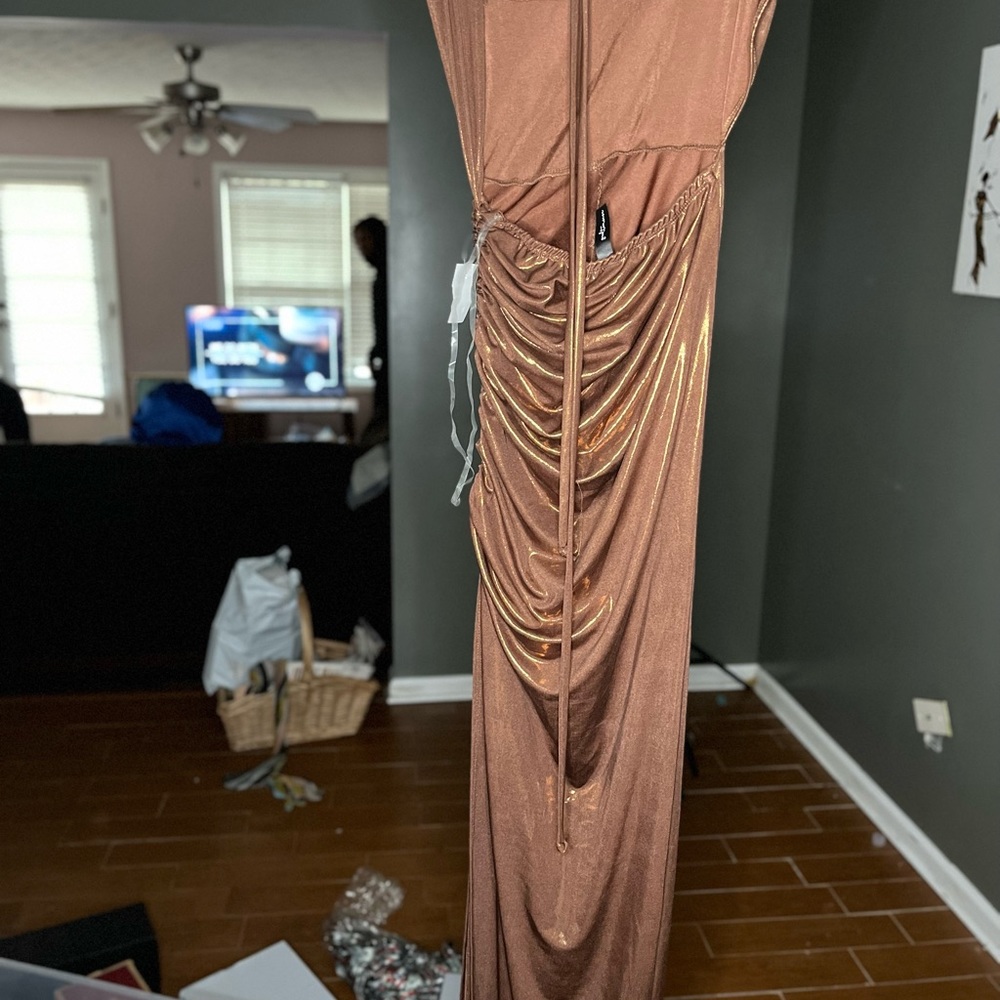 Runched backless brown and gold dress